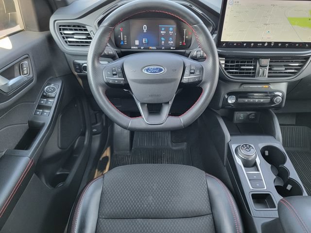 Certified 2023 Ford Escape ST-Line w/ Tech Pack #1 FWD image 32