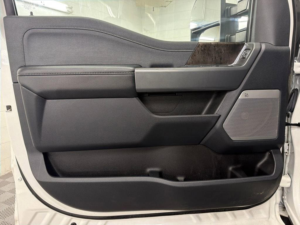 Certified 2023 Ford F450 Lariat w/ Lariat Ultimate Package image 17