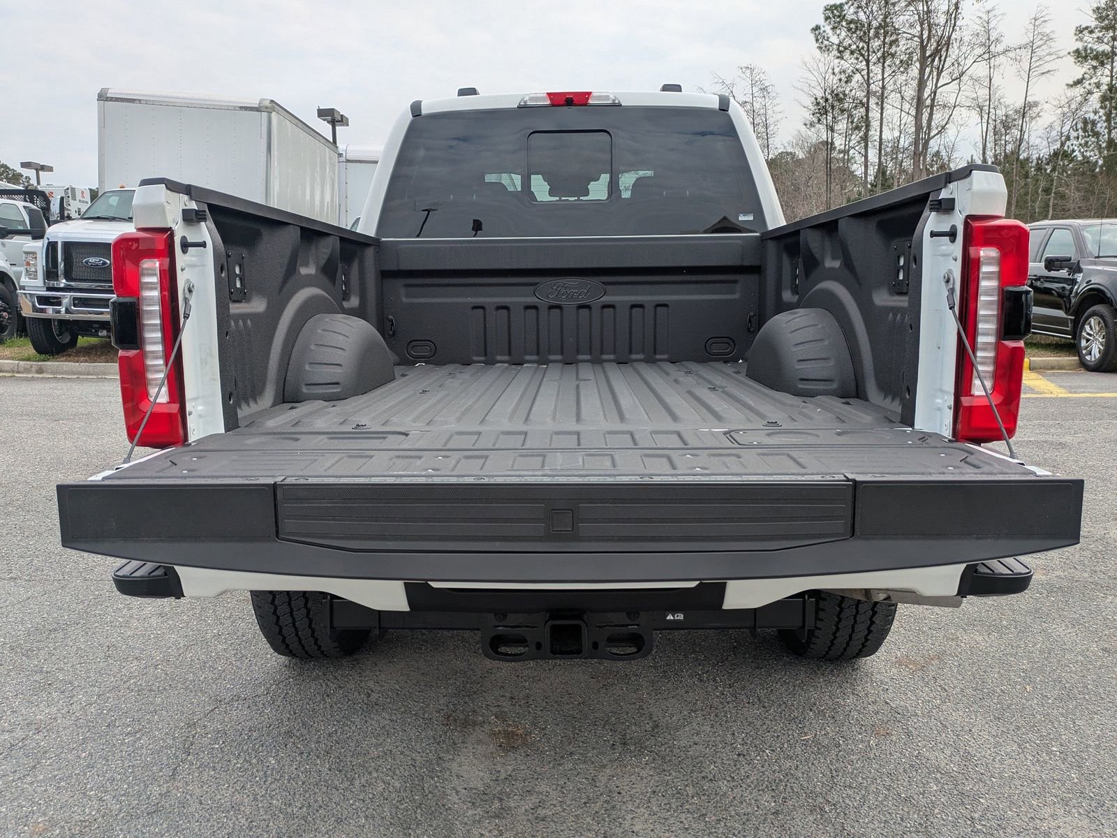 Certified 2026 Ford F250 Lariat w/ Black Appearance Package image 12