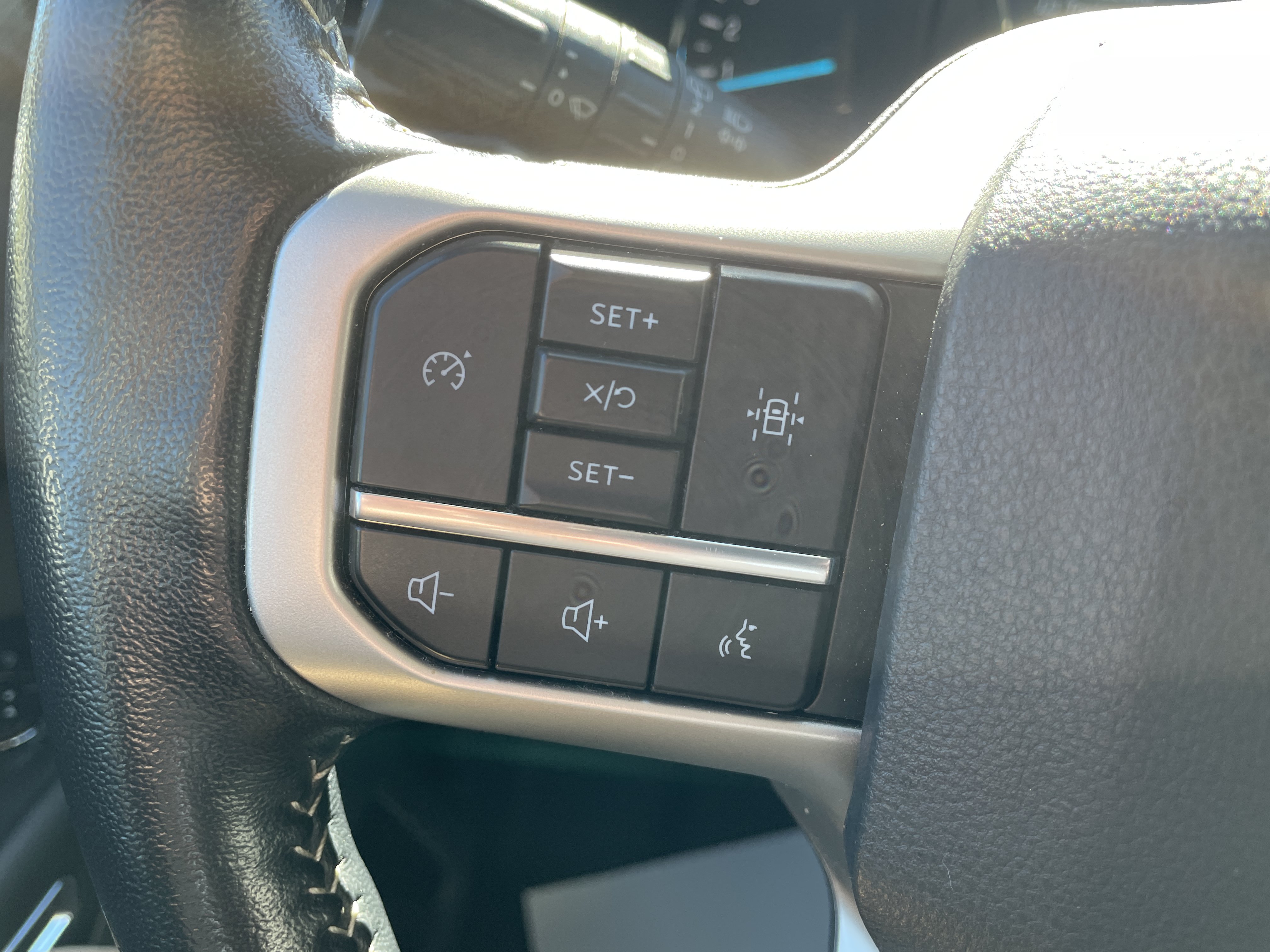 Certified 2023 Ford Expedition XLT AWD/4WD image 18