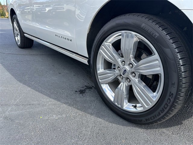 Certified 2024 Ford Expedition Max Platinum image 12