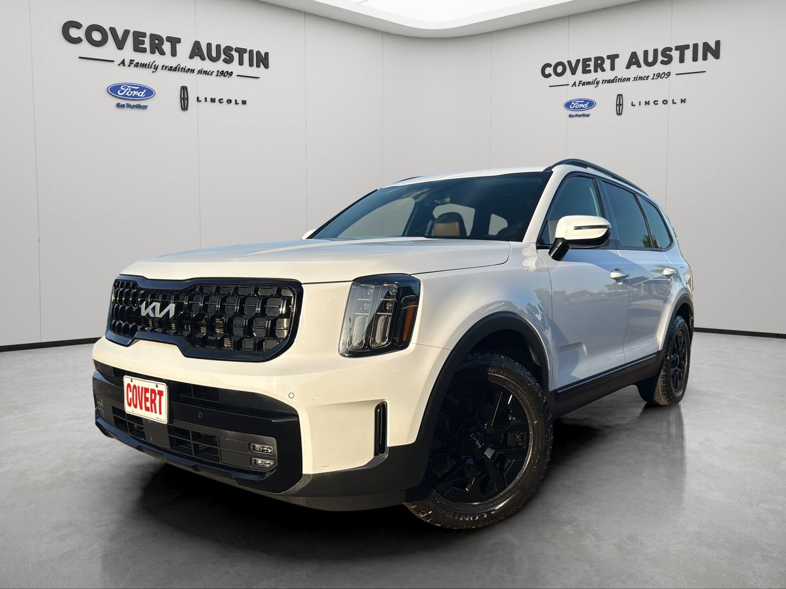 Used 2024 Kia Telluride SX Prestige X-Pro AWD/4WD image 2