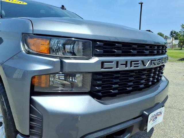 Used 2020 Chevrolet Silverado 1500 Custom w/ Custom Value Package AWD/4WD image 10
