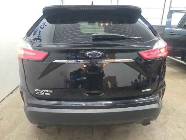 Certified 2020 Ford Edge SE FWD image 10