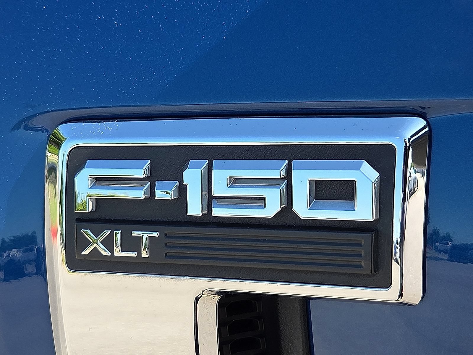 Certified 2023 Ford F150 XLT w/ Equipment Group 301A Mid AWD/4WD image 9