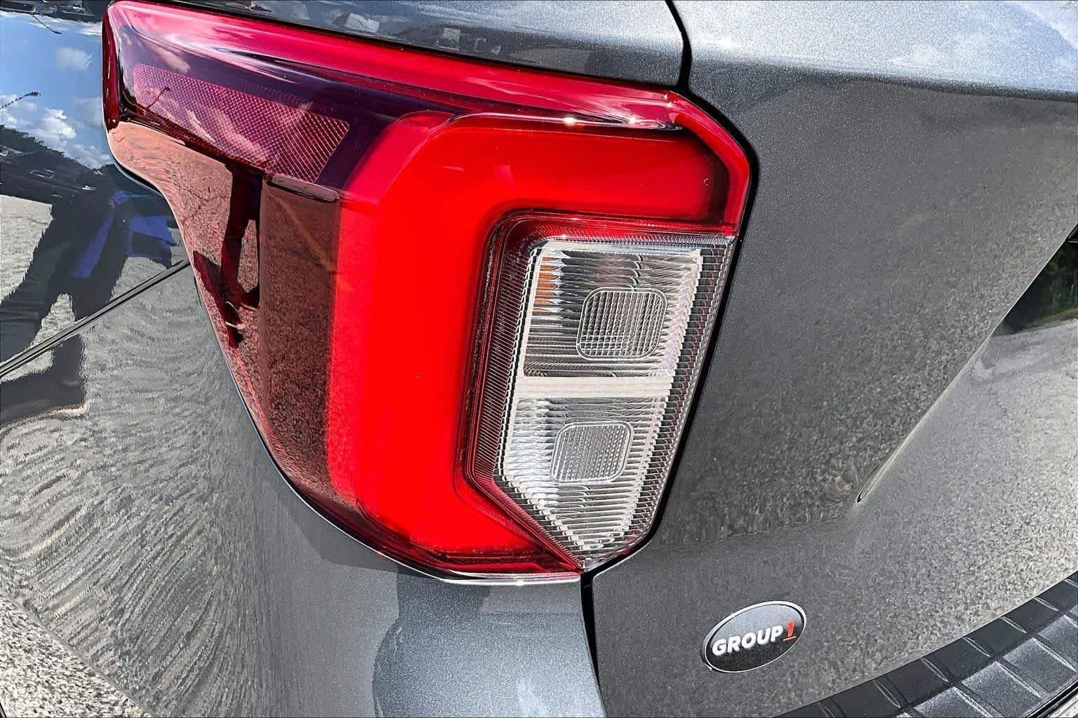 Certified 2023 Ford Explorer ST-Line w/ Class IV Trailer Tow Package AWD/4WD image 28