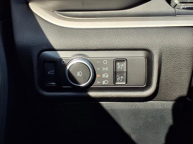 Certified 2023 Ford Explorer XLT w/ Equipment Group 202A image 24