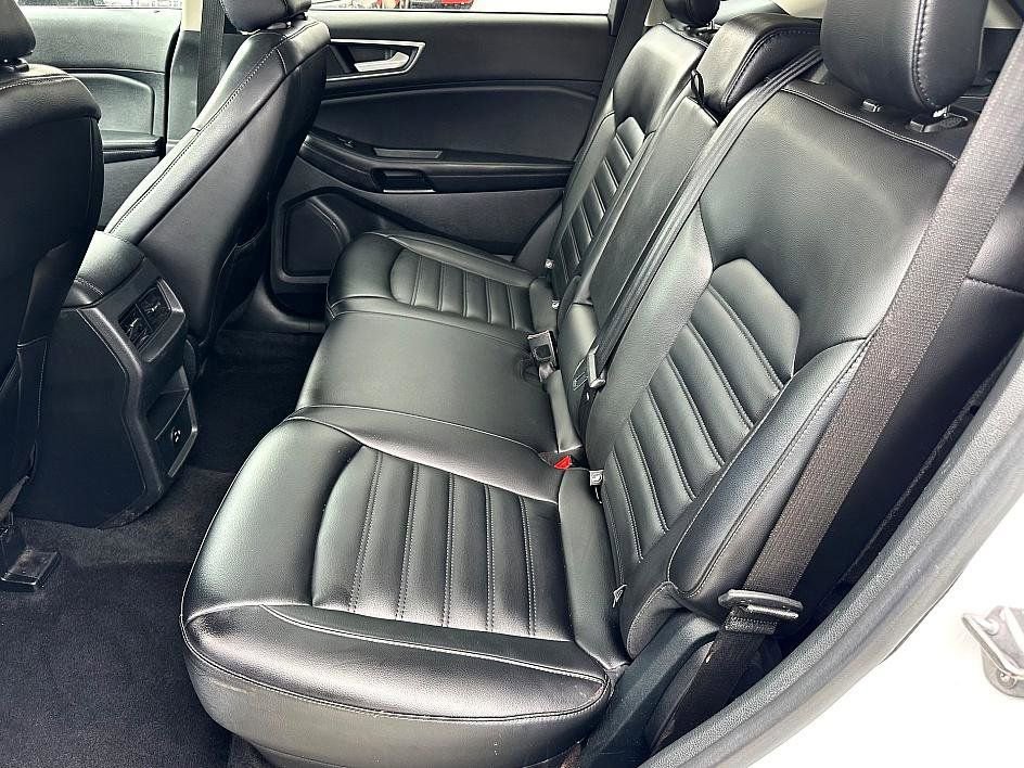 Certified 2022 Ford Edge SEL image 30