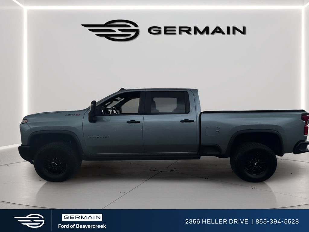 Used 2024 Chevrolet Silverado 2500 ZR2 w/ Technology Package AWD/4WD image 5