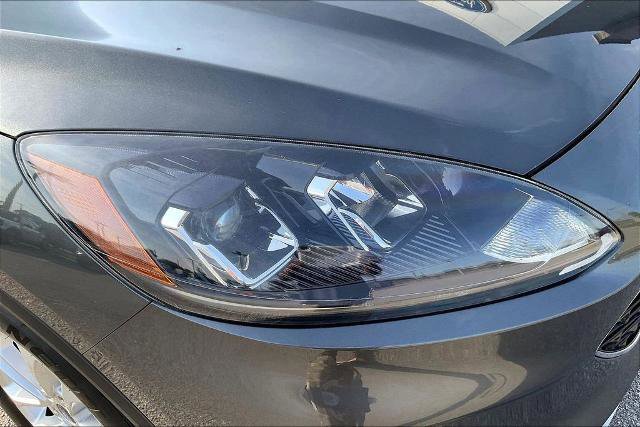 Certified 2020 Ford Escape SE FWD image 32