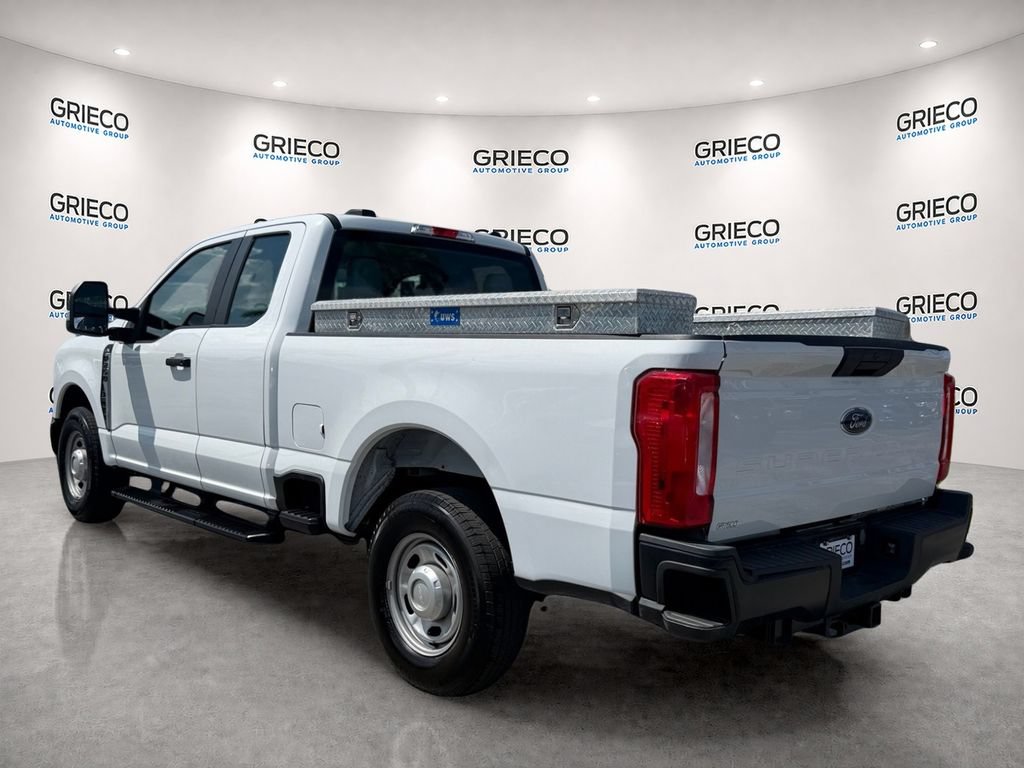 Certified 2024 Ford F250 XL RWD image 5