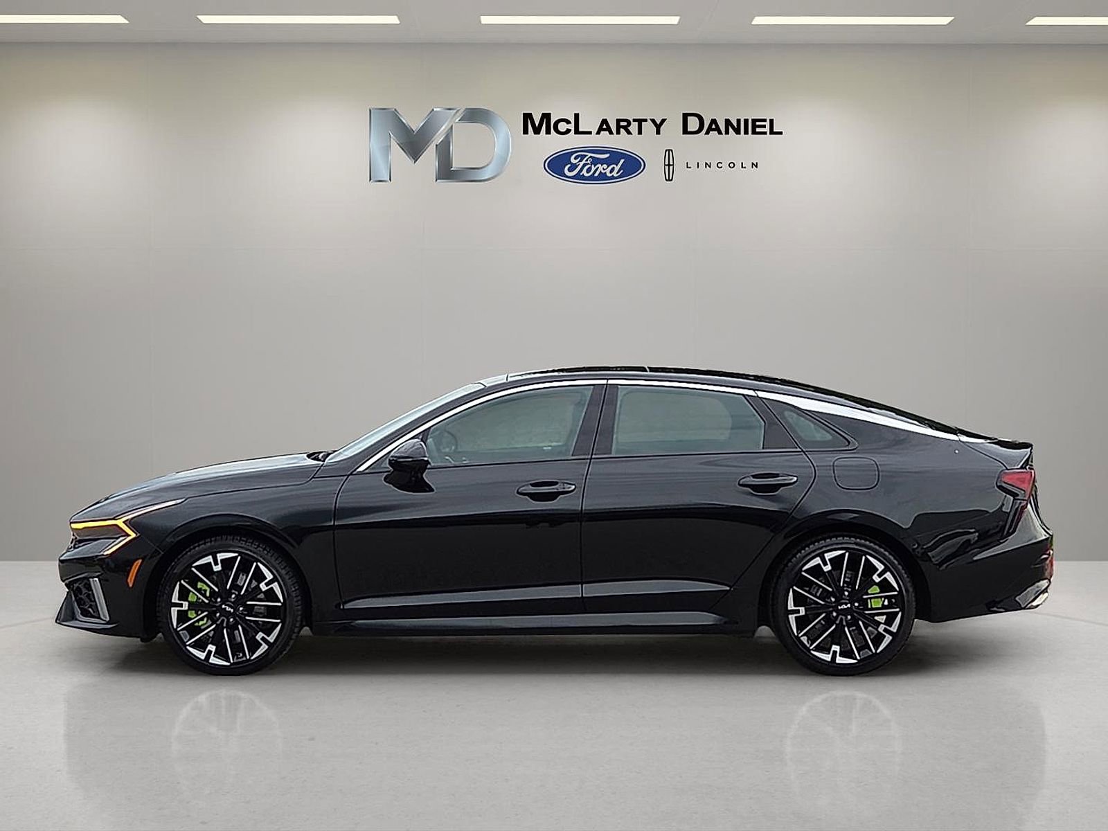 Used 2026 Kia K5 GT FWD image 3