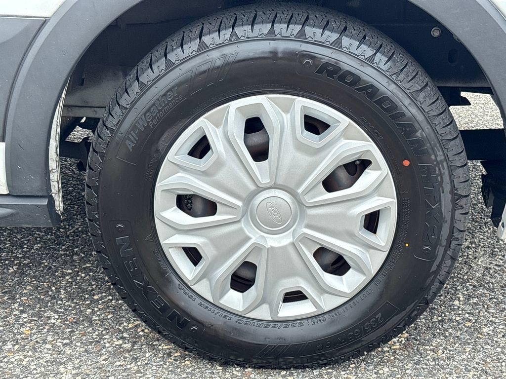 Certified 2020 Ford Transit 350 XLT RWD image 20