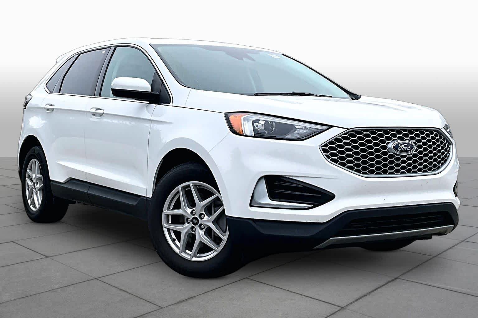 Certified 2024 Ford Edge SEL AWD/4WD image 3