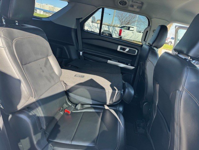 Certified 2023 Ford Explorer XLT w/ Equipment Group 202A image 31
