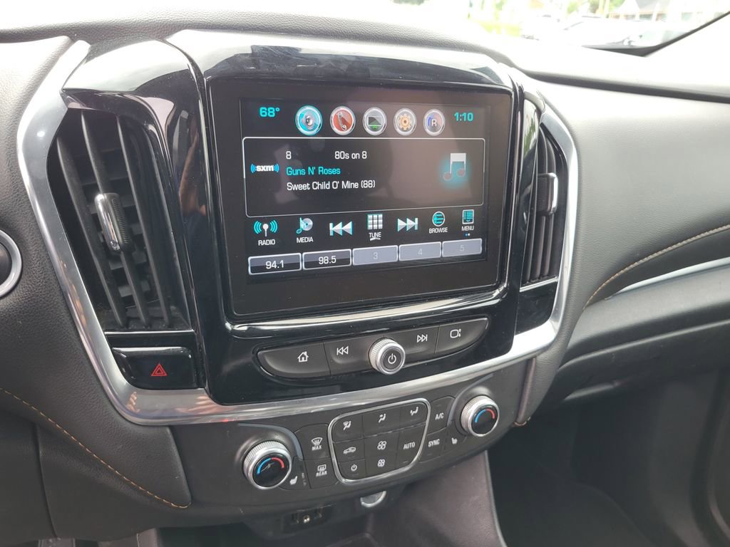 Used 2019 Chevrolet Traverse LT w/ LPO, Floor Liner Package AWD/4WD image 29