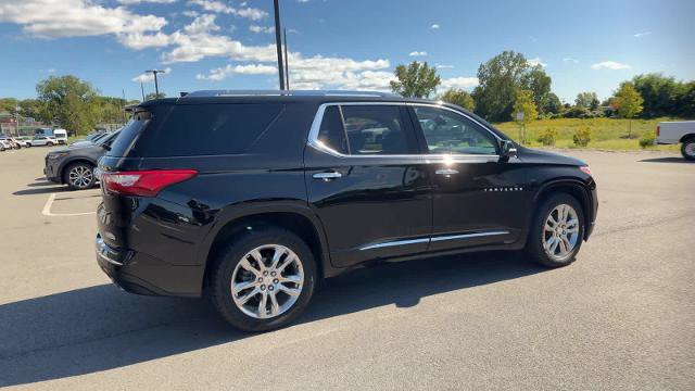 Used 2021 Chevrolet Traverse High Country AWD/4WD image 8