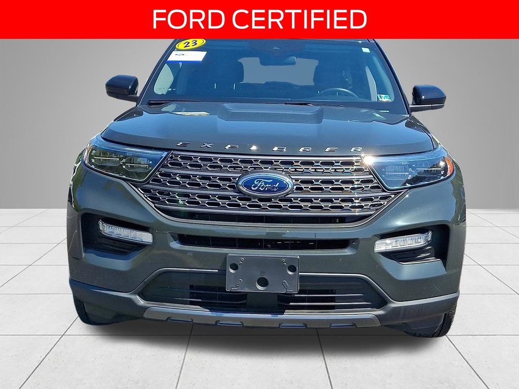 Certified 2023 Ford Explorer XLT w/ Equipment Group 202A AWD/4WD image 2
