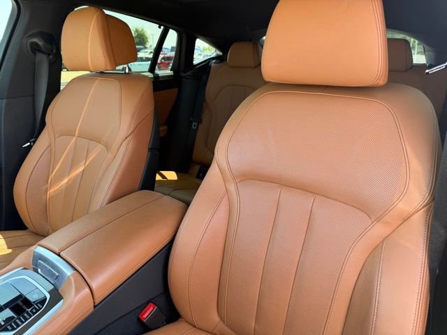 Used 2022 BMW X6 M50i w/ Executive Package AWD/4WD image 11