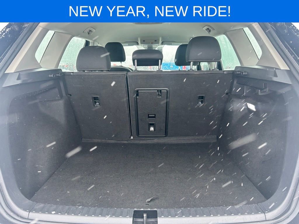 Used 2024 Volkswagen Taos S image 36