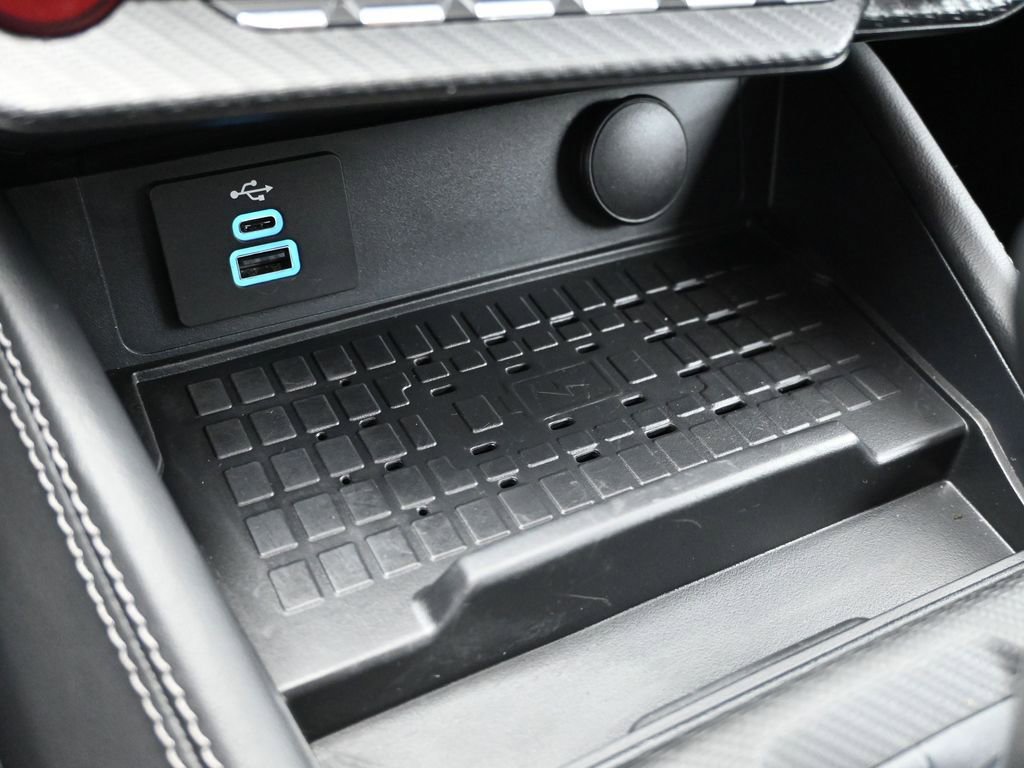 Certified 2024 Ford Mustang Premium image 18