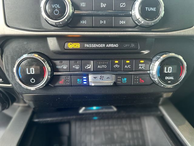Certified 2022 Ford F250 Platinum w/ Tremor Off-Road Package AWD/4WD image 20