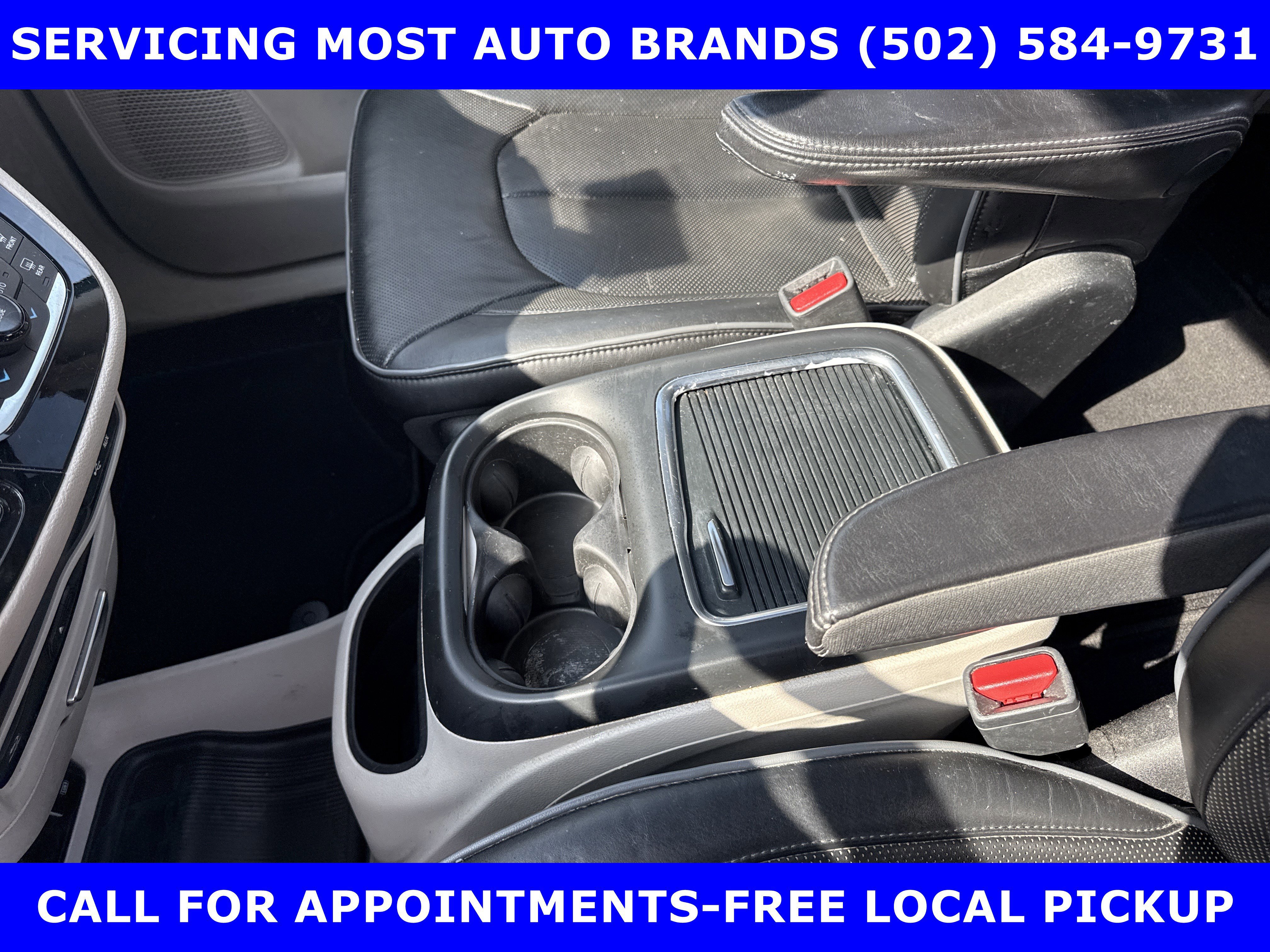 Used 2018 Chrysler Pacifica Limited FWD image 22