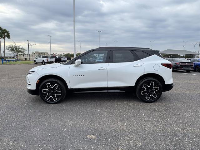 Used 2024 Chevrolet Blazer RS w/ Driver Confidence II Package image 2