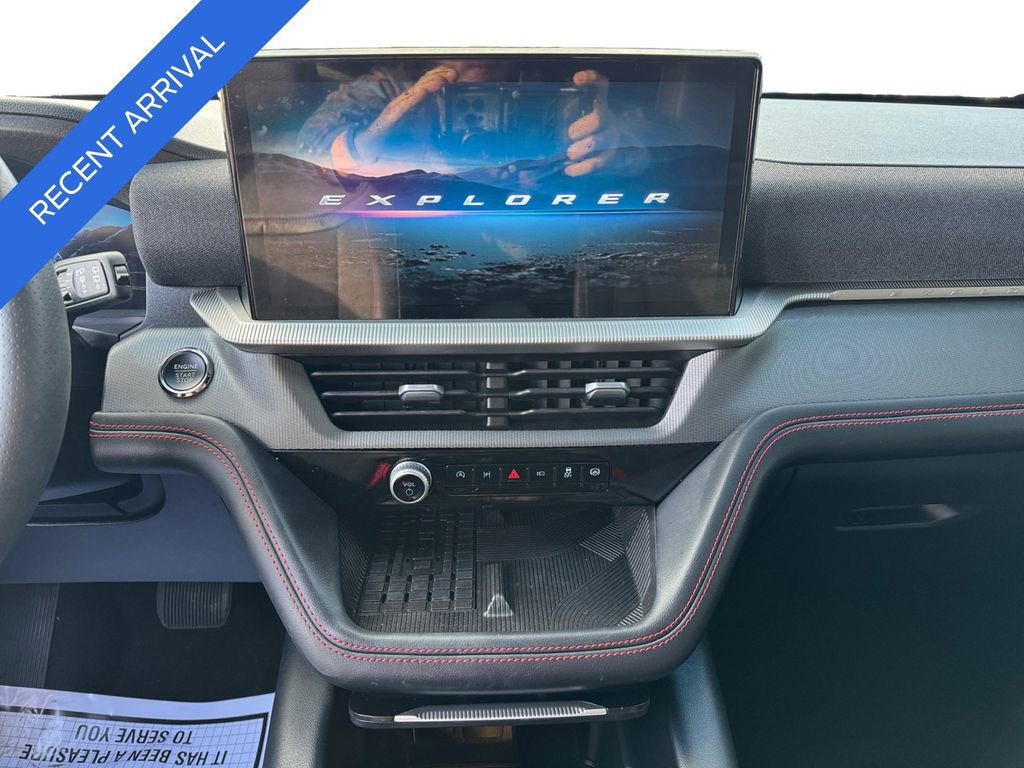 Certified 2025 Ford Explorer ST-Line w/ Premium Package image 12