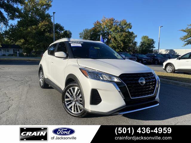 Used 2024 Nissan Kicks SV