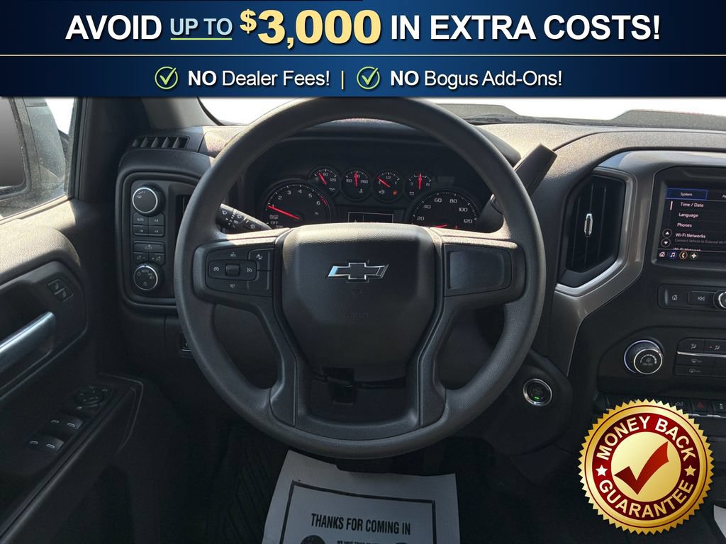 Used 2026 Chevrolet Silverado 1500 Custom Trail Boss w/ Turbomax Blackout Package AWD/4WD image 18