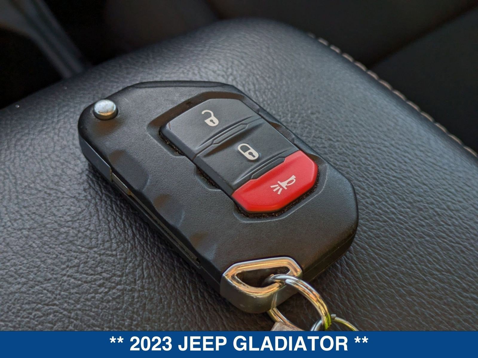 Used 2023 Jeep Gladiator Overland image 34