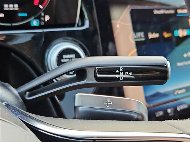 Used 2025 Mercedes-Benz E 450 4MATIC Sedan image 12