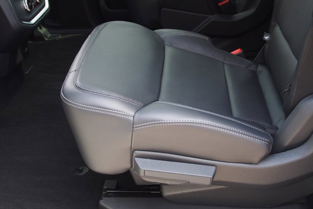 Certified 2025 Ford Expedition Max Platinum w/ Driver's Package image 23