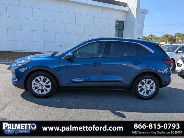Certified 2023 Ford Escape Active w/ Tech Pack #2 image 2