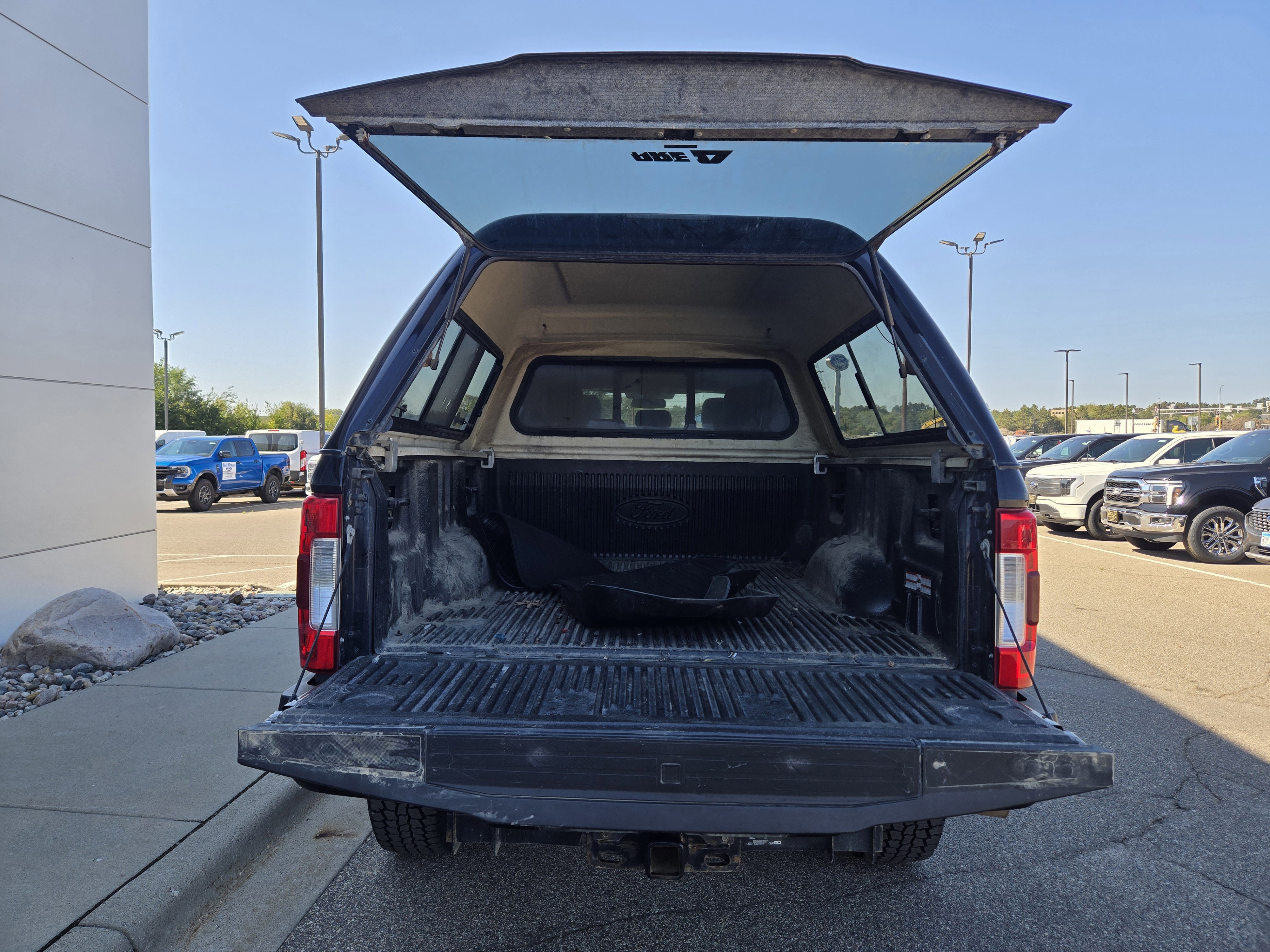 Certified 2019 Ford F250 Lariat w/ Lariat Ultimate Package image 16