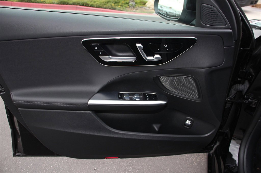 Used 2024 Mercedes-Benz C 300 Sedan image 22