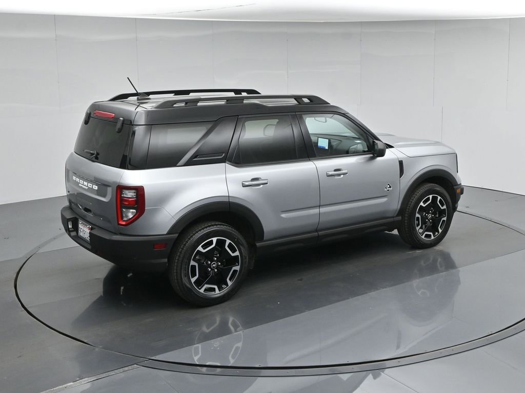 Certified 2022 Ford Bronco Sport Outer Banks w/ Tech Package AWD/4WD image 44
