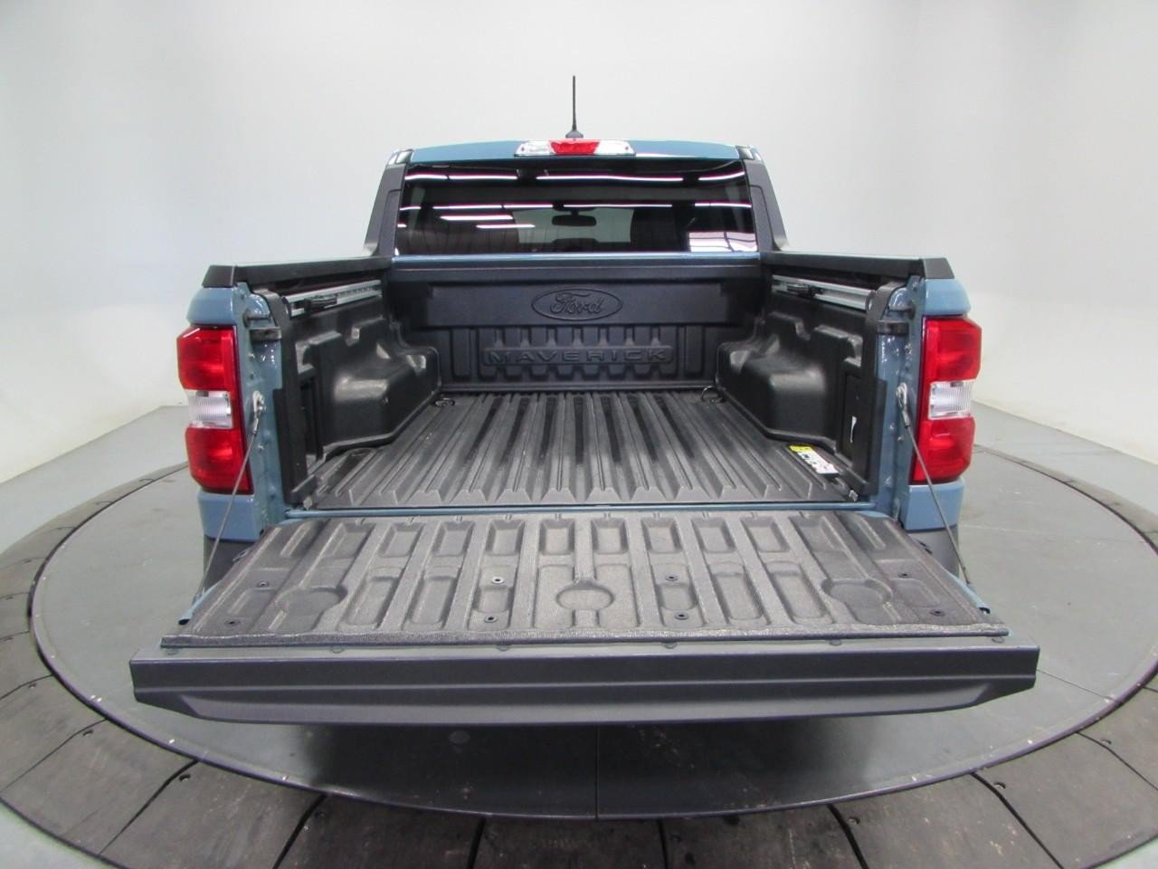Certified 2022 Ford Maverick XLT w/ Equipment Group 300A Standard AWD/4WD image 11