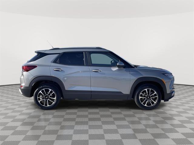 Used 2025 Chevrolet TrailBlazer LT image 6