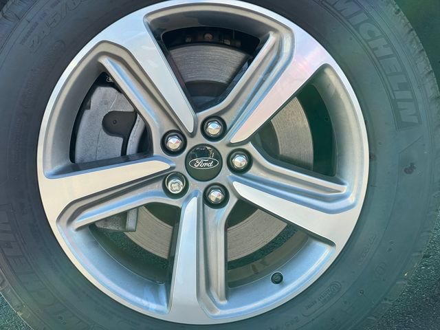 Certified 2024 Ford Edge SEL w/ Convenience Package AWD/4WD image 7
