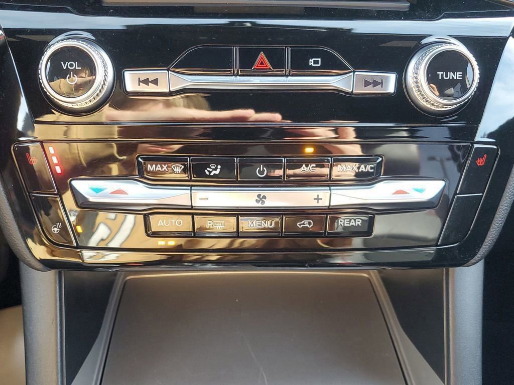 Certified 2023 Ford Explorer ST-Line image 30