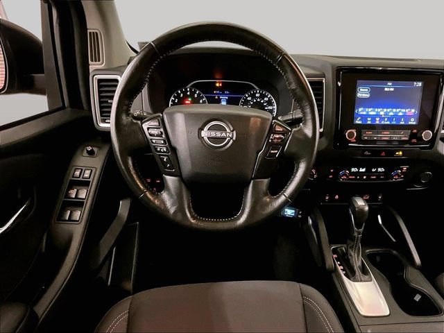 Used 2024 Nissan Frontier SV AWD/4WD image 5