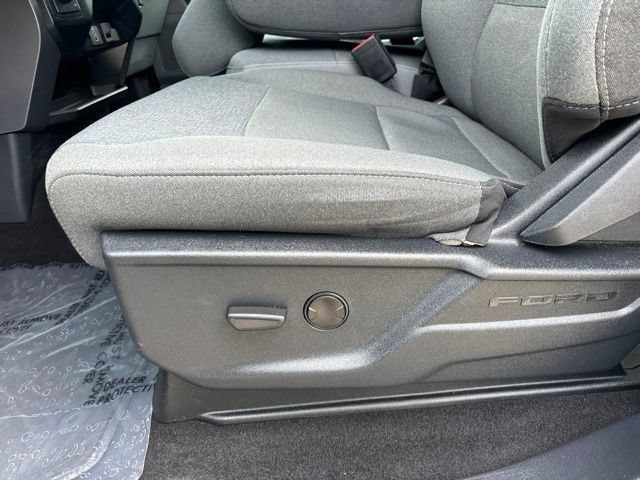 Certified 2025 Ford F150 XLT w/ Equipment Group 301A Standard AWD/4WD image 17