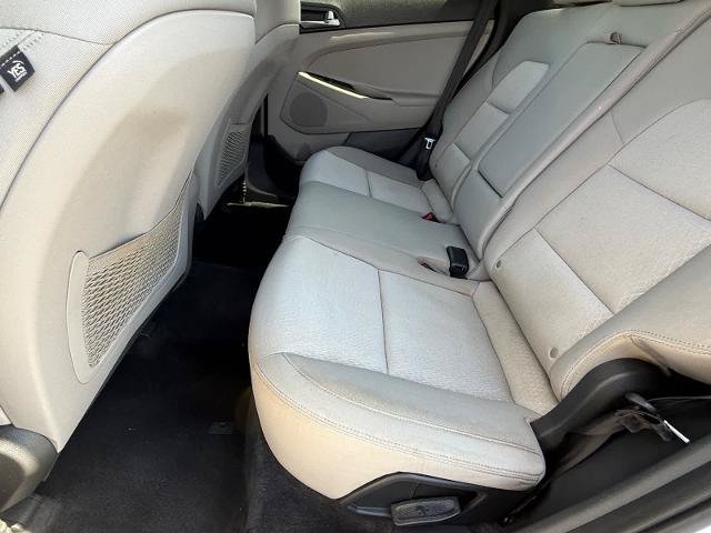 Used 2017 Hyundai Tucson SE w/ SE Popular Package 02 AWD/4WD image 11