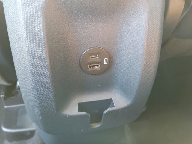 Certified 2022 Ford Maverick Lariat image 15