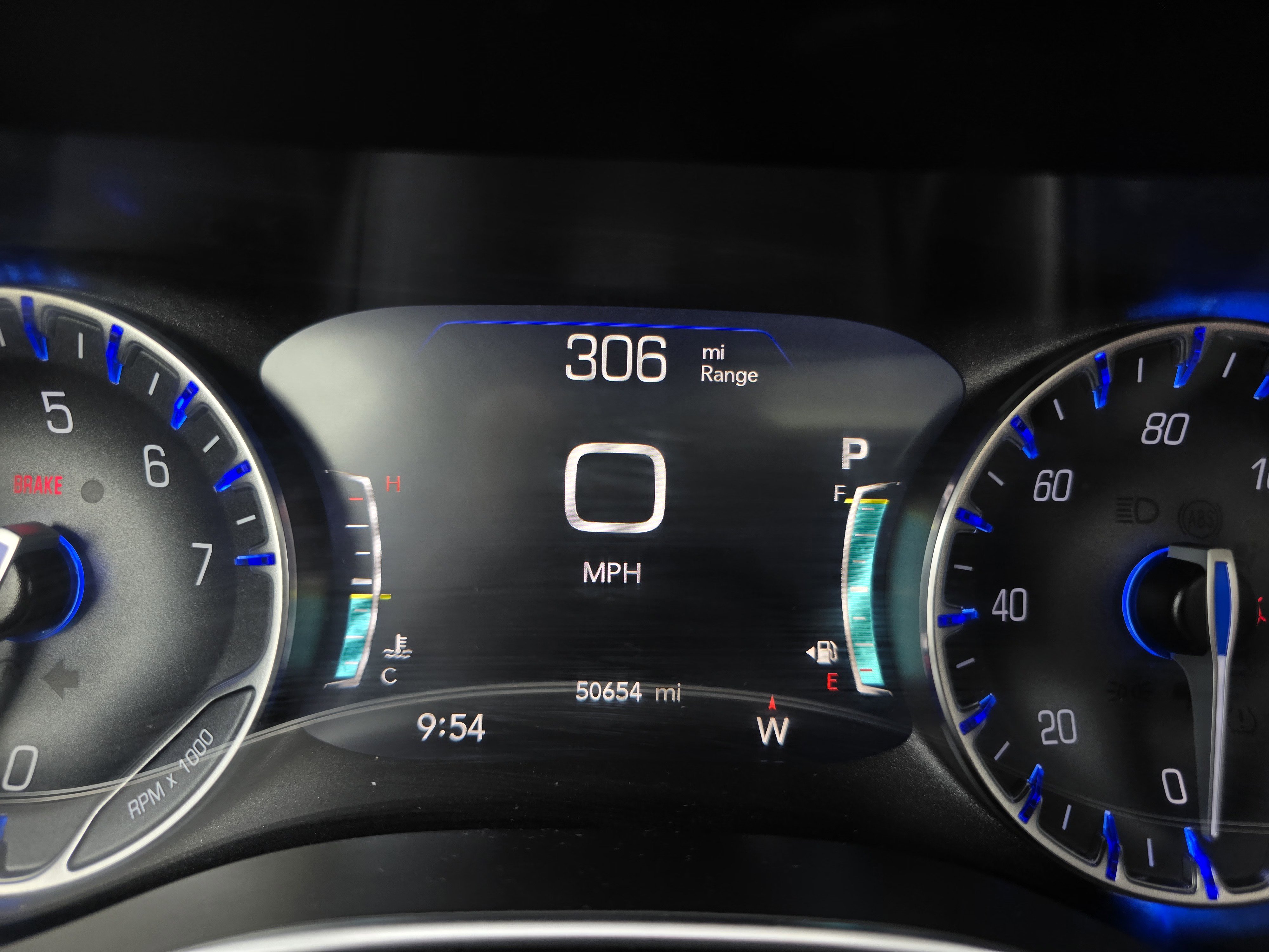 Used 2023 Chrysler Pacifica Limited FWD image 25