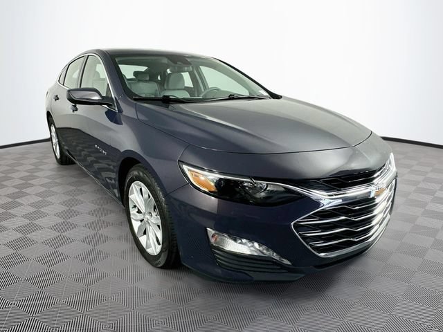 Used 2025 Chevrolet Malibu LT FWD image 4