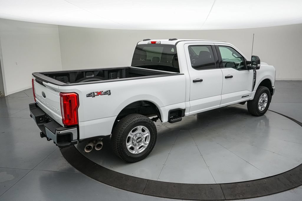 Certified 2026 Ford F250 XLT AWD/4WD image 4