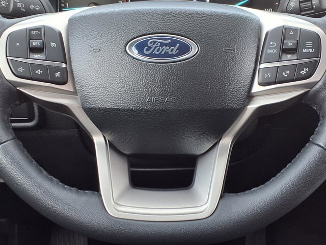 Certified 2024 Ford Explorer XLT w/ Equipment Group 202A AWD/4WD image 16